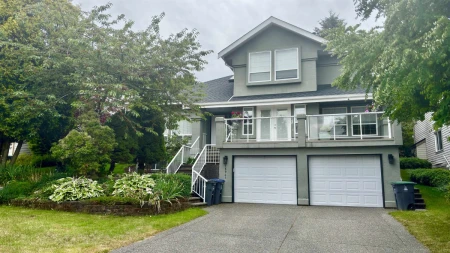 16941 Friesian Drive, Surrey, BC, Surrey — Single Family Residence for sale
