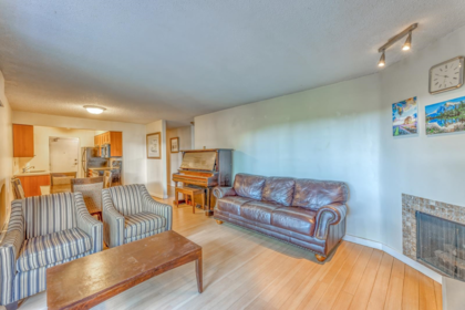 212 2277 E 30th Avenue, Vancouver, BC, Vancouver — Apartment/Condo for sale