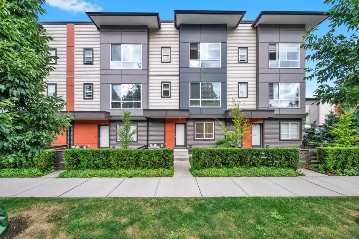 Backyard Photo of 2 7288 188 Street, Surrey, BC