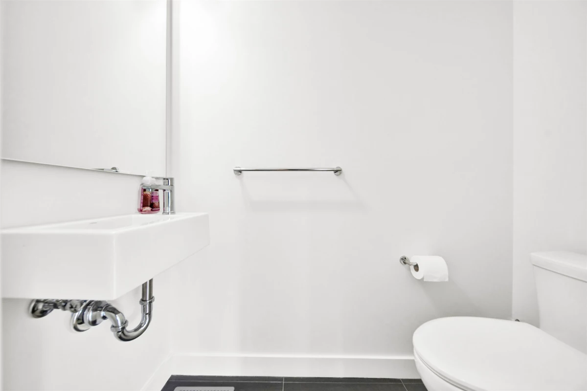 Bedroom 3 Photo of 2 7288 188 Street, Surrey, BC