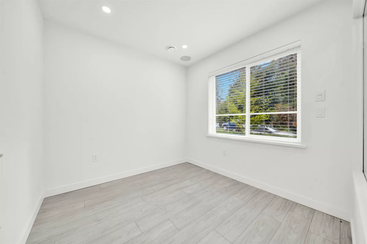 Dining Area Photo of 2 7288 188 Street, Surrey, BC