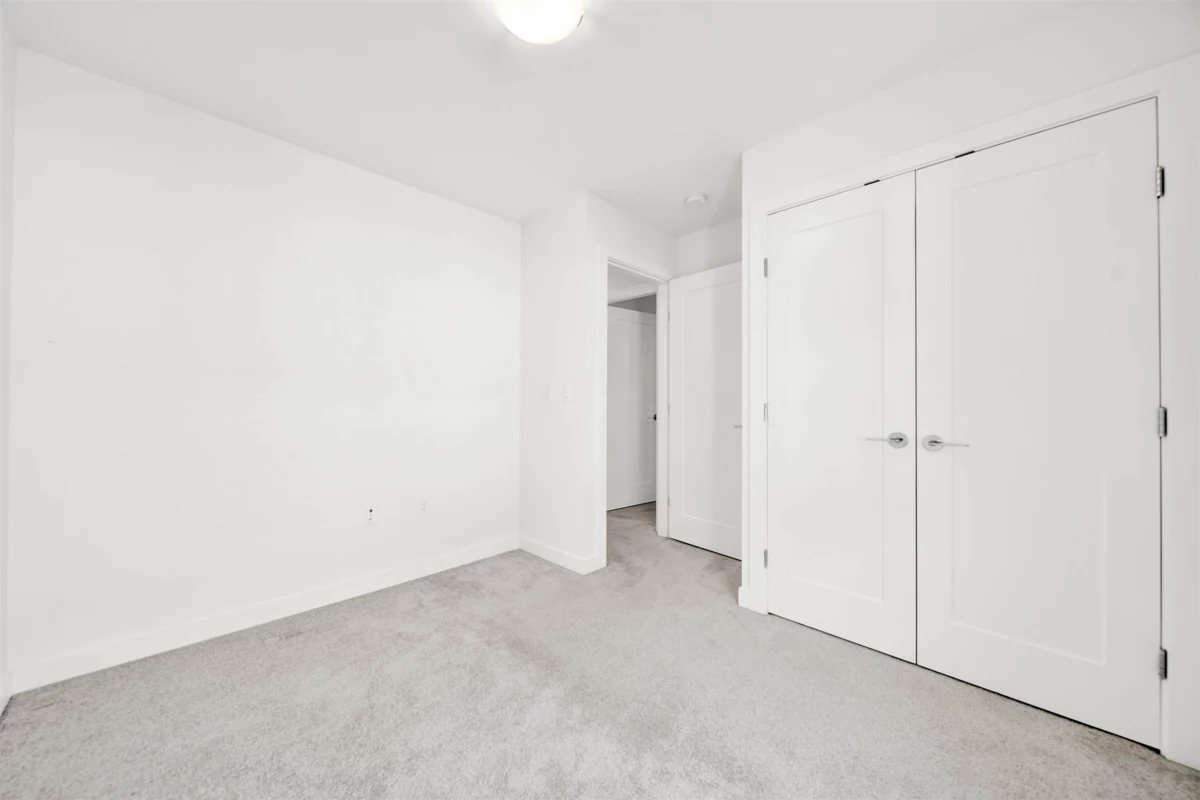 Entry Foyer Photo of 2 7288 188 Street, Surrey, BC