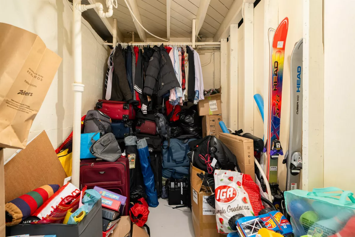 Garden / Landscaping Photo of 1371 Mathers Avenue, West Vancouver, BC