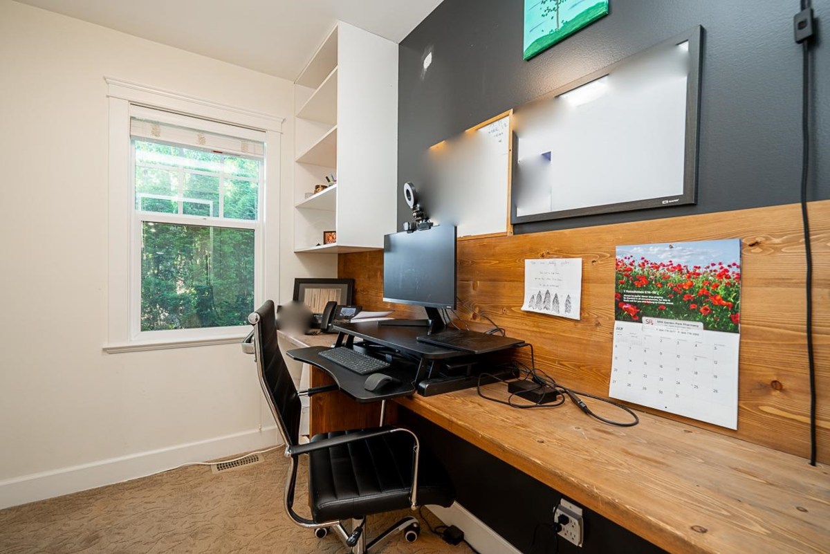 Laundry Room Photo of 2942 Palm Crescent, Abbotsford, BC