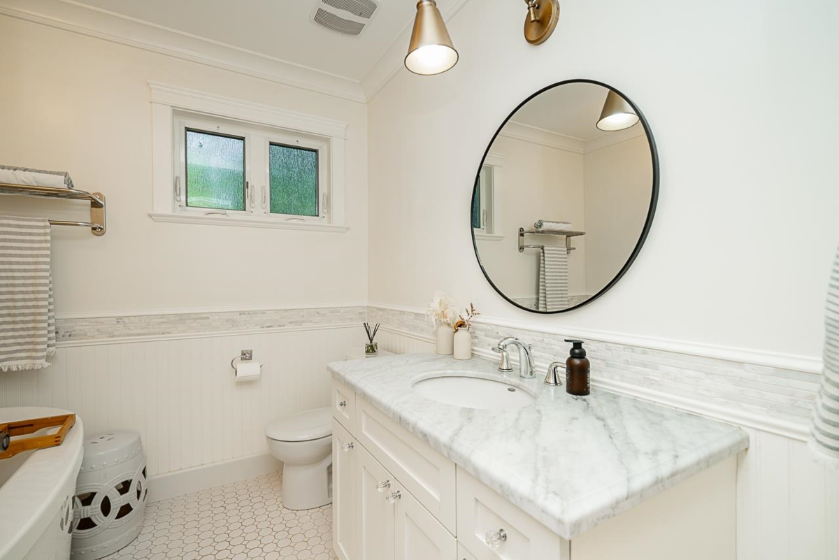 Mudroom Photo of 2942 Palm Crescent, Abbotsford, BC