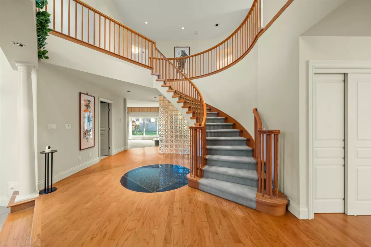 Family Room Photo of 4620 Granville Avenue, Richmond, BC