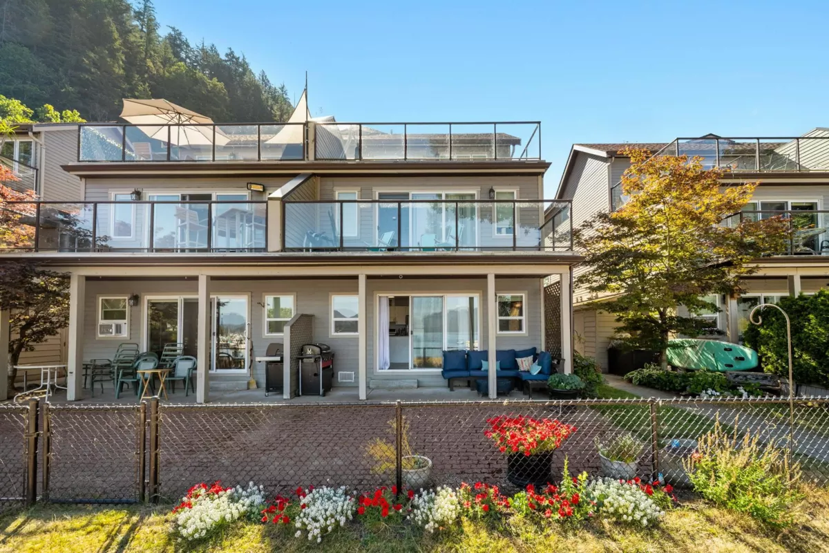 Exterior Rear Photo of 10 595 Lillooet Avenue, Harrison Hot Springs, BC