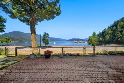 10 595 Lillooet Avenue, Harrison Hot Springs, BC, Harrison Hot Springs — Townhouse for sale