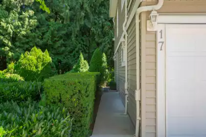 17 8968 208 Street, Langley, BC, Langley — Townhouse for sale