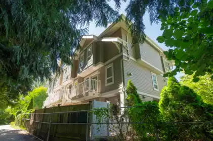 17 8968 208 Street, Langley, BC, Langley — Townhouse for sale