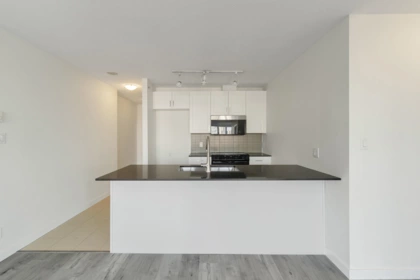 502 13618 100 Avenue, Surrey, BC, Surrey — Apartment/Condo for sale