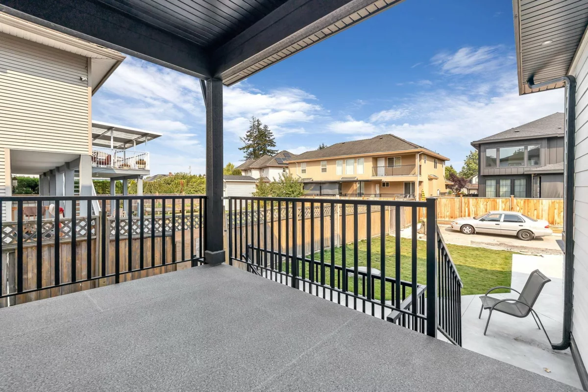 Hot Tub / Spa Photo of 5950 168th Street, Surrey, BC