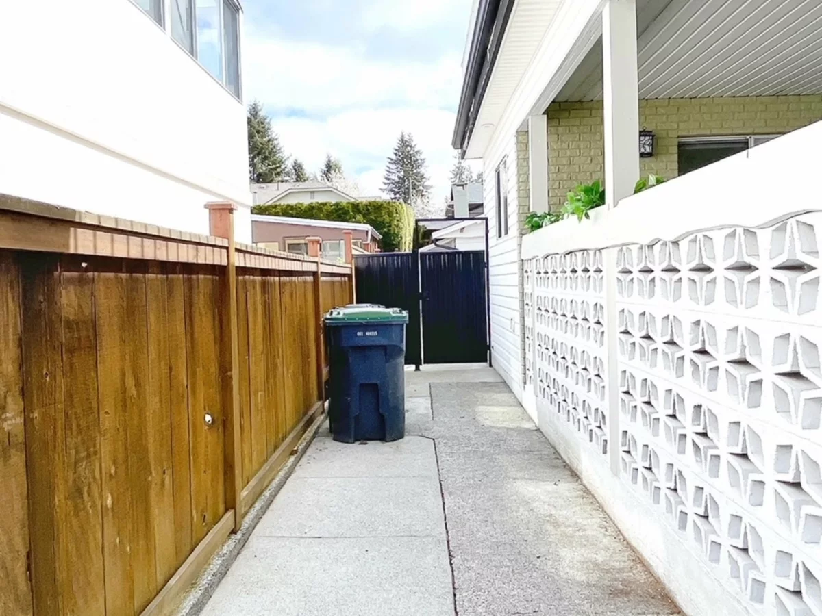 Loft / Bonus Room Photo of 677 Gatensbury Street, Coquitlam, BC