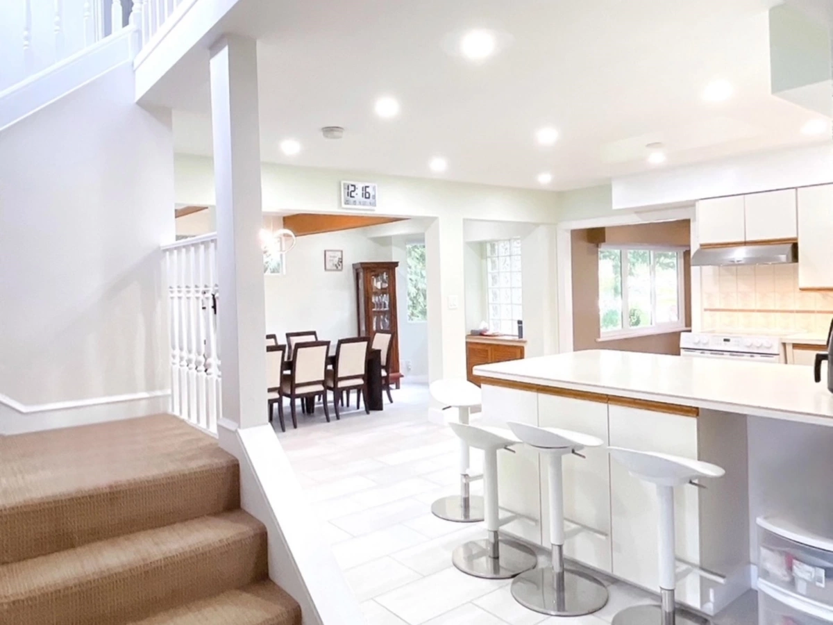 Primary Bathroom Photo of 677 Gatensbury Street, Coquitlam, BC