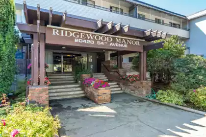 102 20420 54 Avenue, Langley, BC, Langley — Apartment/Condo for sale