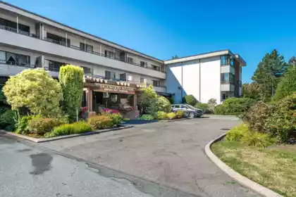 102 20420 54 Avenue, Langley, BC, Langley — Apartment/Condo for sale