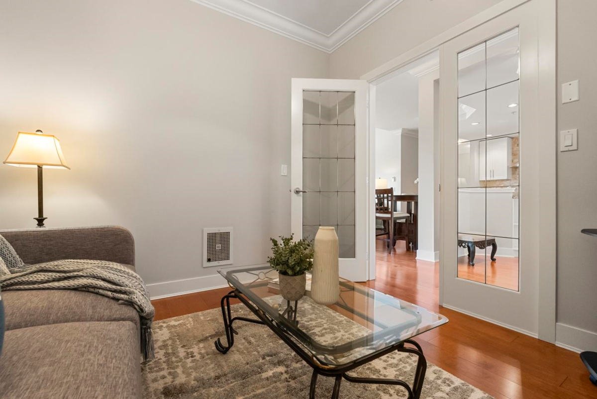 Guest Bathroom Photo of 309 16433 64 Avenue, Surrey, BC