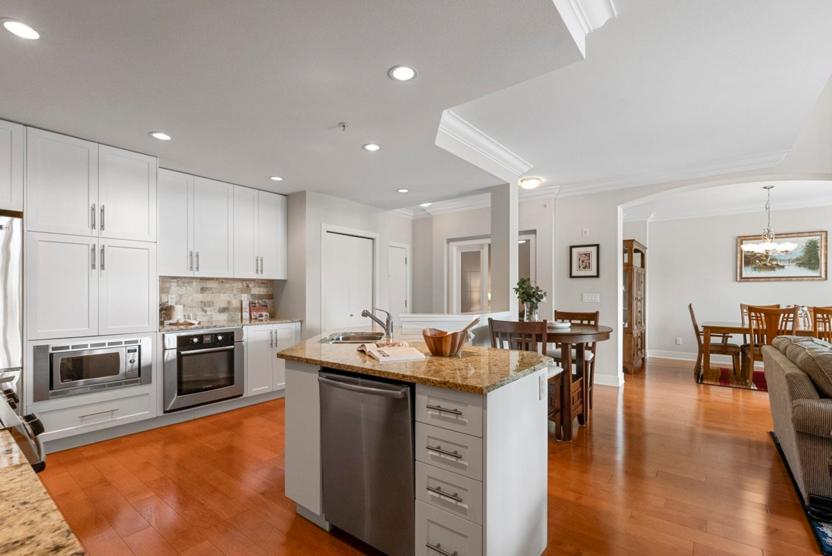 Kitchen Island Photo of 309 16433 64 Avenue, Surrey, BC