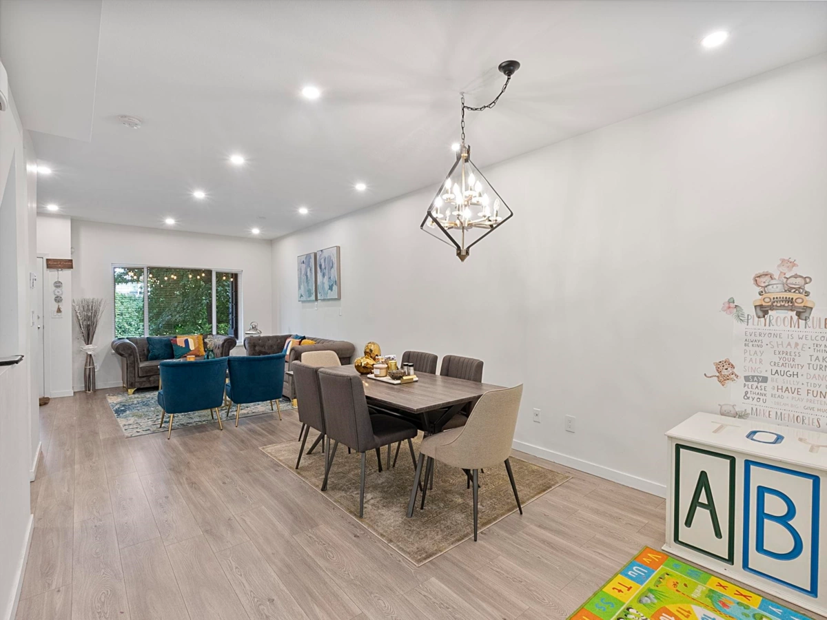 Exterior Rear Photo of 14 18701 66 Avenue, Surrey, BC