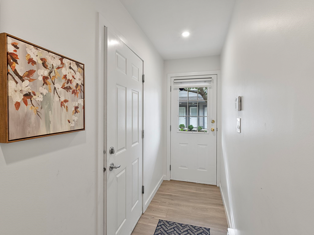 Office / Den Photo of 14 18701 66 Avenue, Surrey, BC