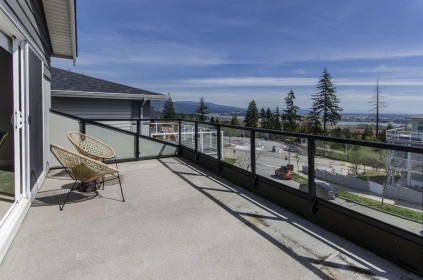 3575 Brownlee Avenue, Coquitlam, BC, Coquitlam — Single Family Residence for sale