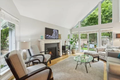 36 1925 Indian River Crescent, North Vancouver, BC, North Vancouver — Townhouse for sale