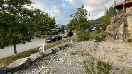 Exterior Rear Photo of 40876 The Crescent, Squamish, BC