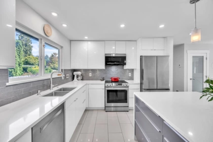 1176 W 23rd Street, North Vancouver, BC, North Vancouver — Single Family Residence for sale
