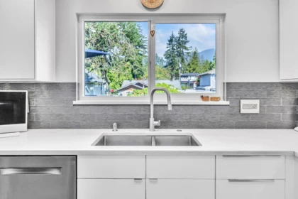 1176 W 23rd Street, North Vancouver, BC, North Vancouver — Single Family Residence for sale