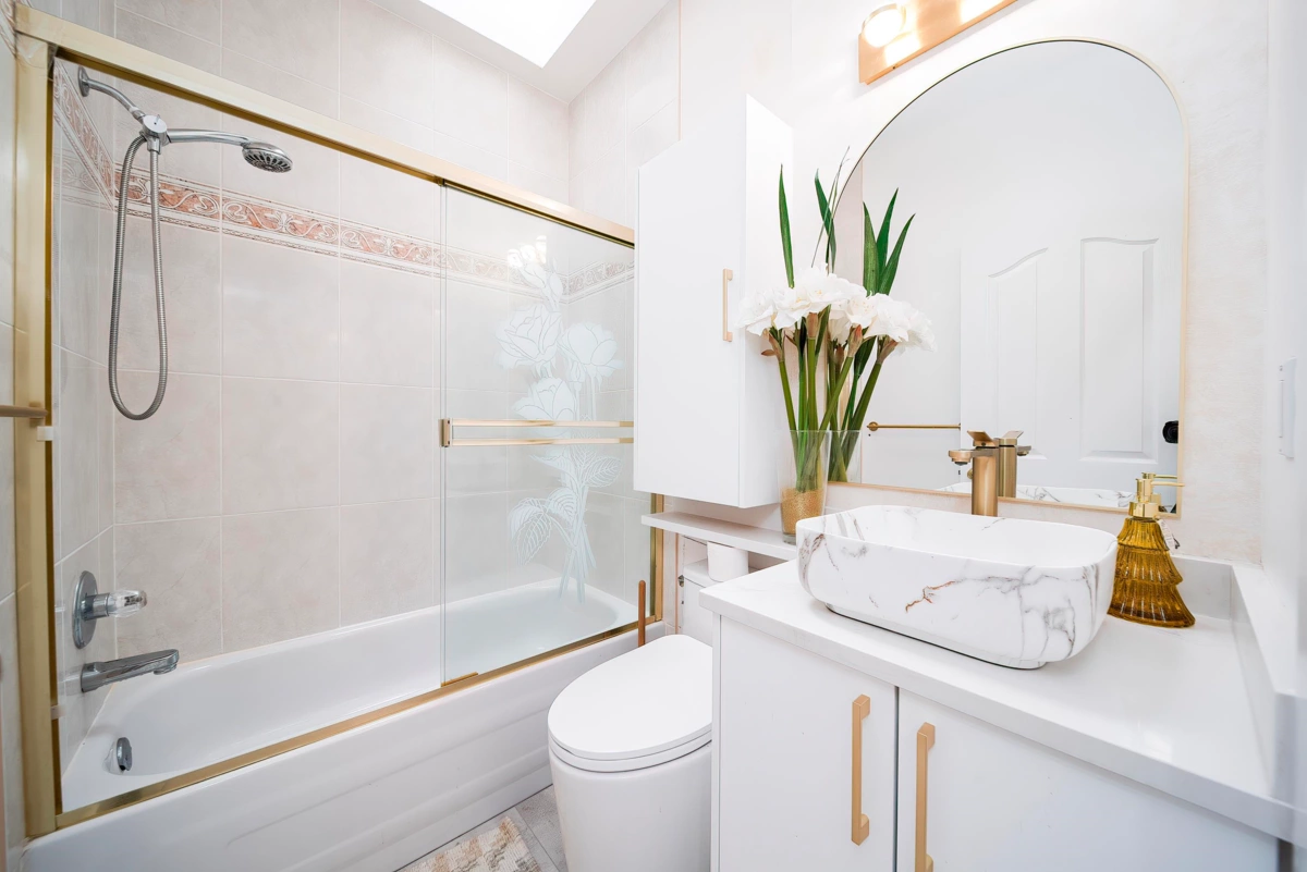 Basement Recreation Room Photo of 5174 Aberdeen Street, Vancouver, BC