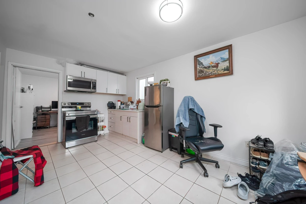 Outdoor Kitchen Photo of 5174 Aberdeen Street, Vancouver, BC
