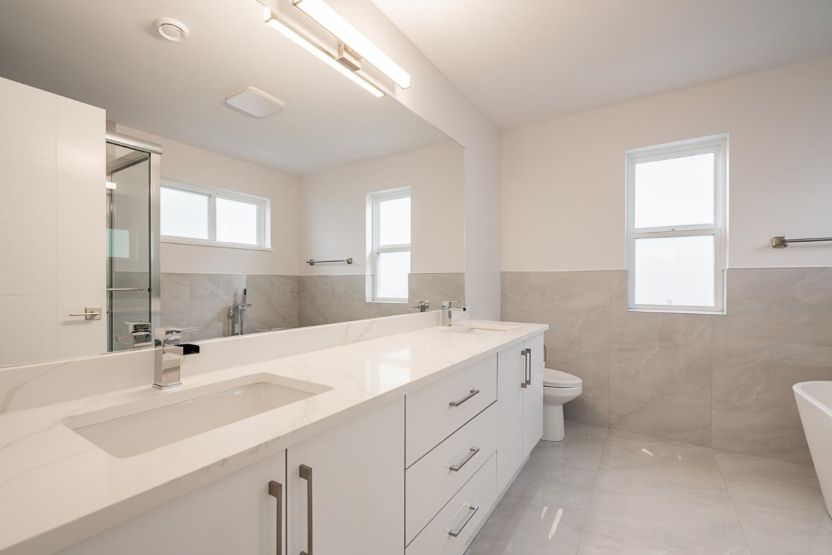 Guest Bathroom Photo of 947 Walls Avenue, Coquitlam, BC