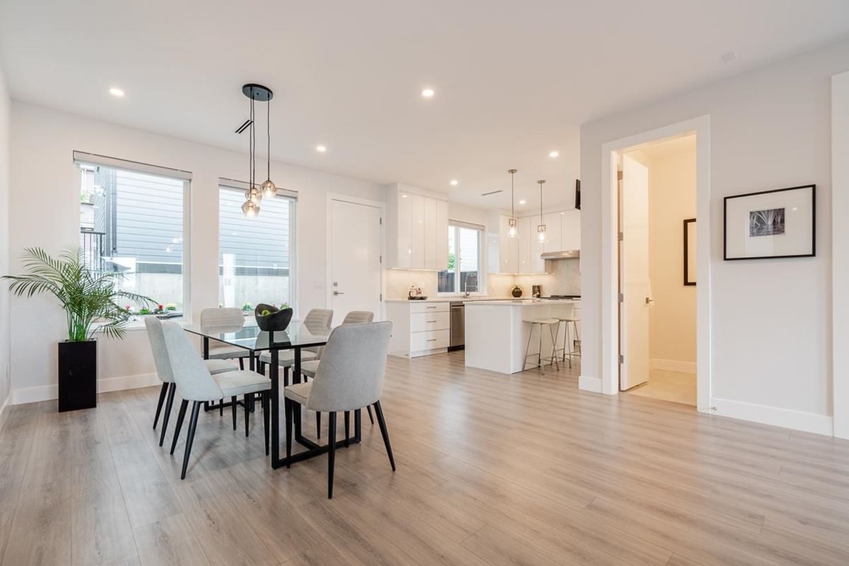 Kitchen Photo of 947 Walls Avenue, Coquitlam, BC
