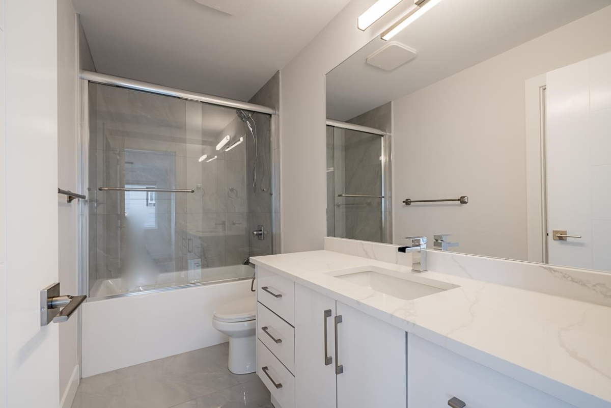 Loft / Bonus Room Photo of 947 Walls Avenue, Coquitlam, BC