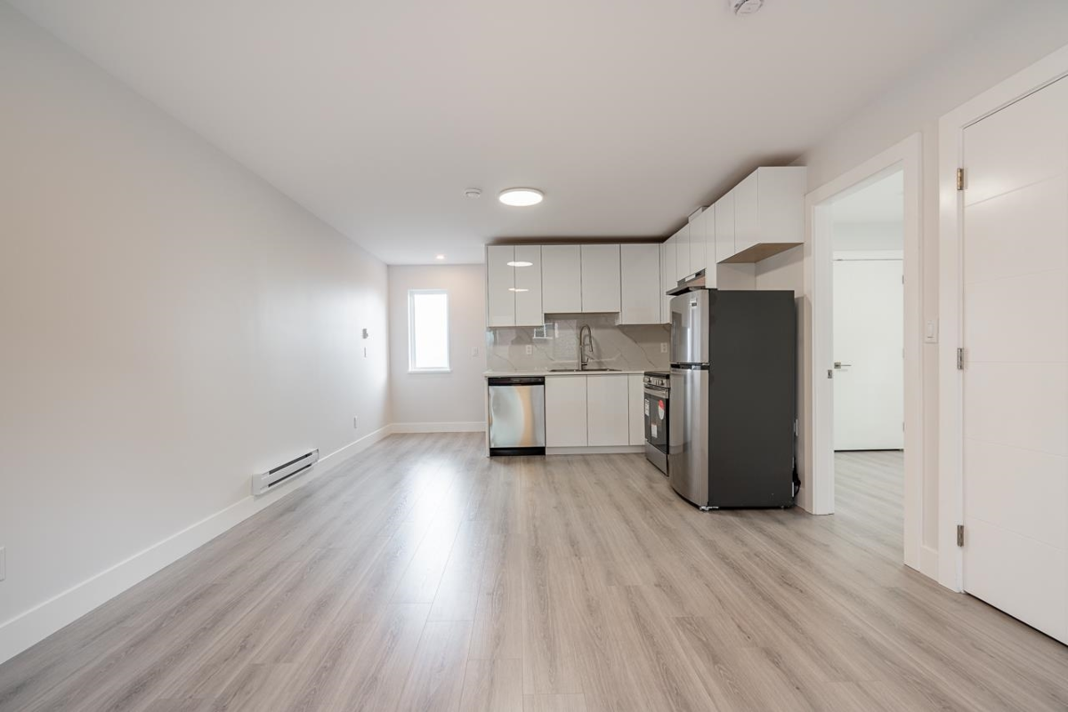 Mudroom Photo of 947 Walls Avenue, Coquitlam, BC