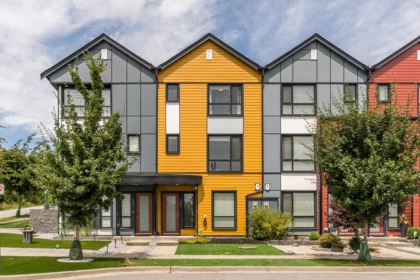 102 3419 Roxton Avenue, Coquitlam, BC, Coquitlam — Row House (Non-Strata) for sale