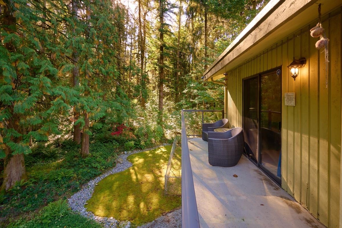 Basement Recreation Room Photo of 12680 239 Street, Maple Ridge, BC
