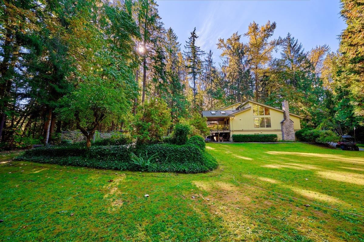 Staircase Photo of 12680 239 Street, Maple Ridge, BC