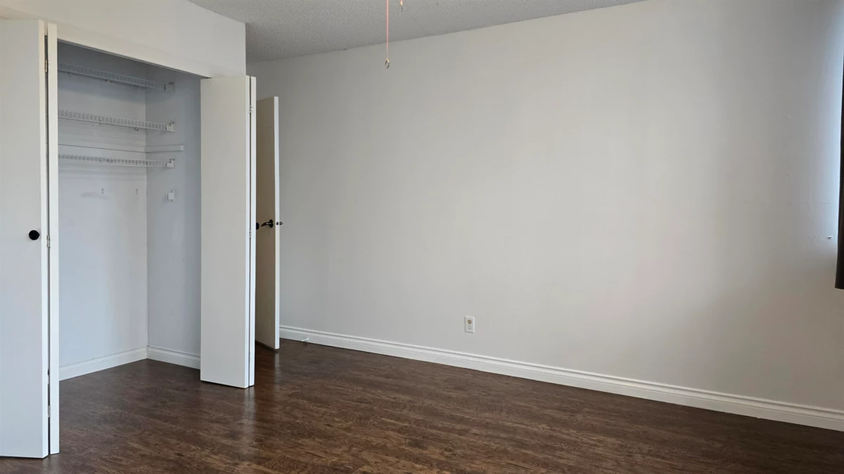 Kitchen Island Photo of 73 17712 60 Avenue, Surrey, BC