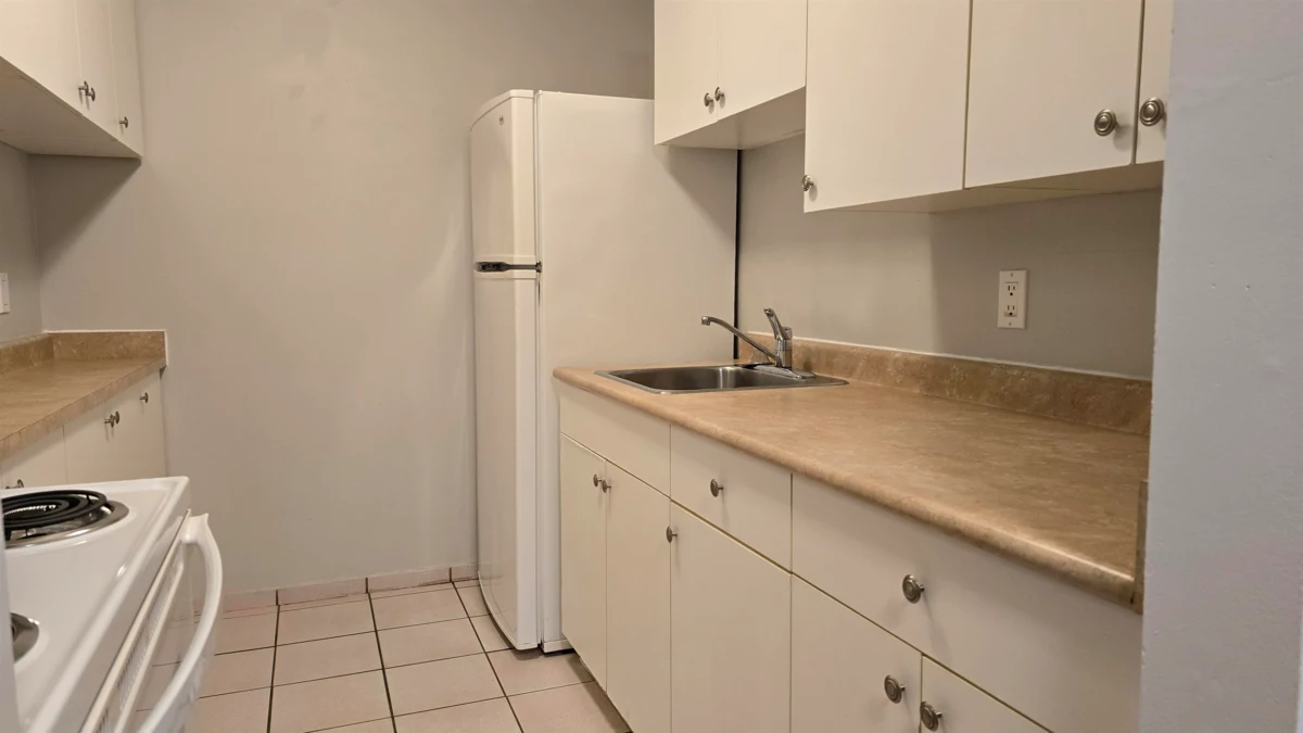 Primary Bathroom Photo of 73 17712 60 Avenue, Surrey, BC