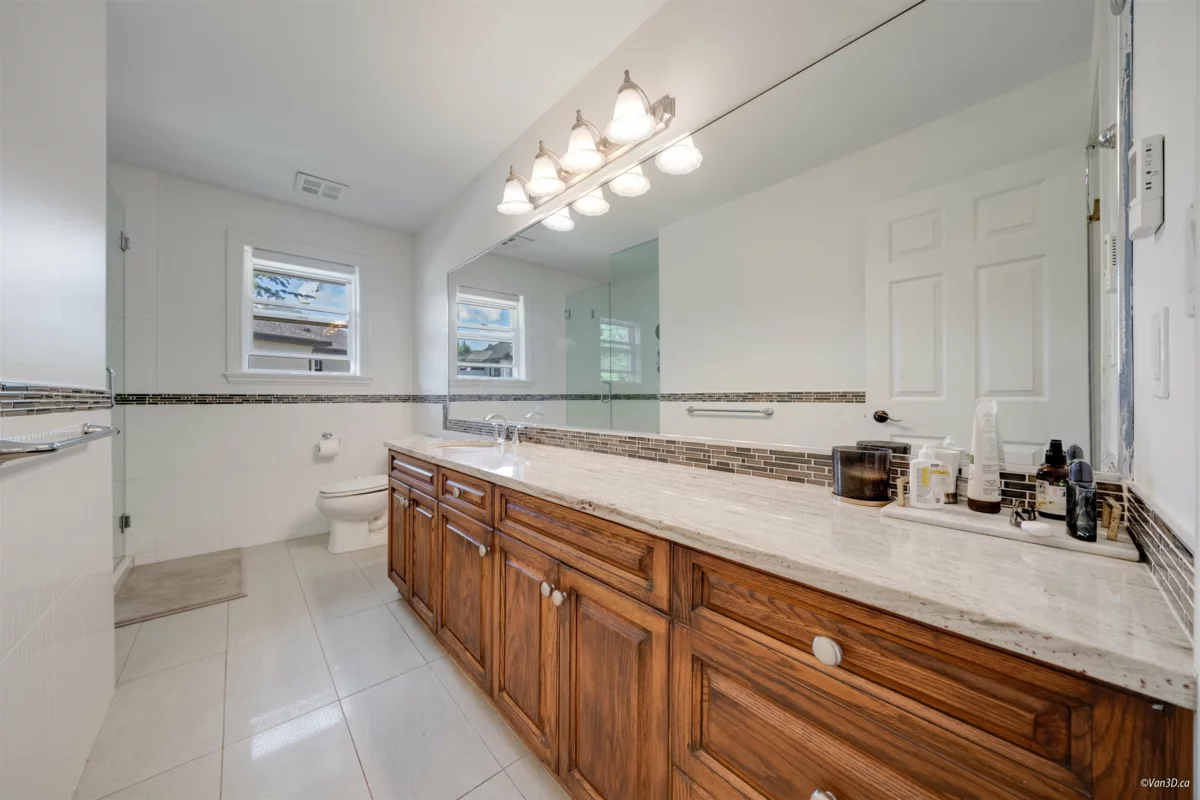 Backyard Photo of 9926 180a Street, Surrey, BC