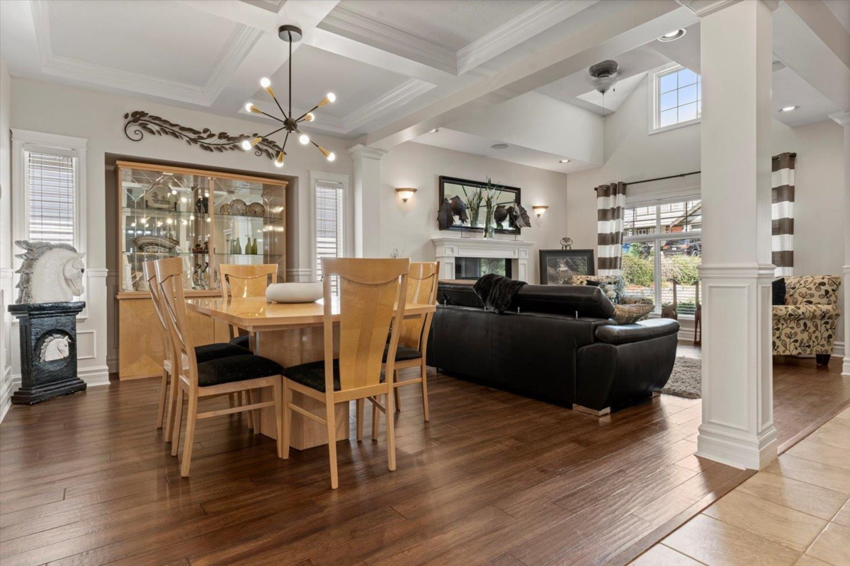 Dining Area Photo of 3552 Bassano Terrace, Abbotsford, BC