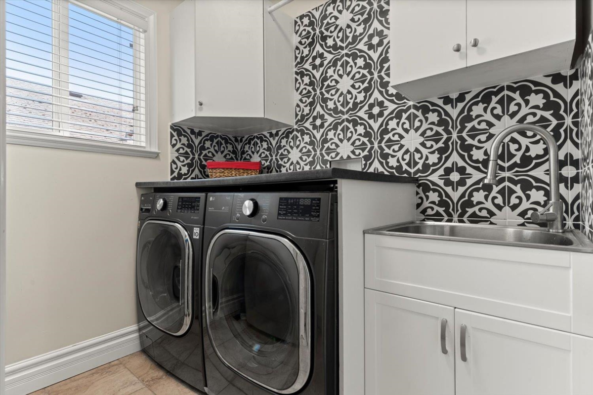 Loft / Bonus Room Photo of 3552 Bassano Terrace, Abbotsford, BC