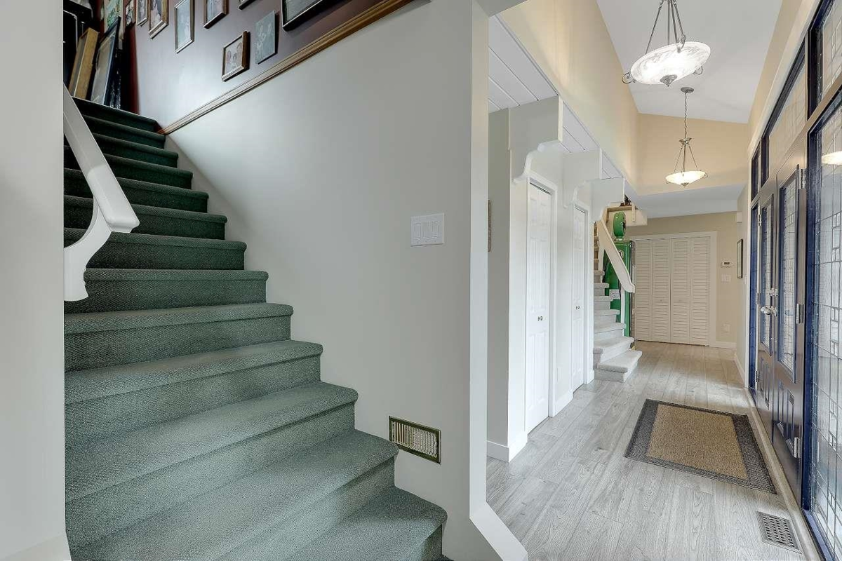 Powder Room Photo of 20214 Patterson Avenue, Maple Ridge, BC