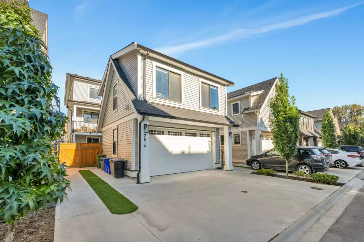 Backyard Photo of 7819 Cedarbrook Road, Chilliwack, BC