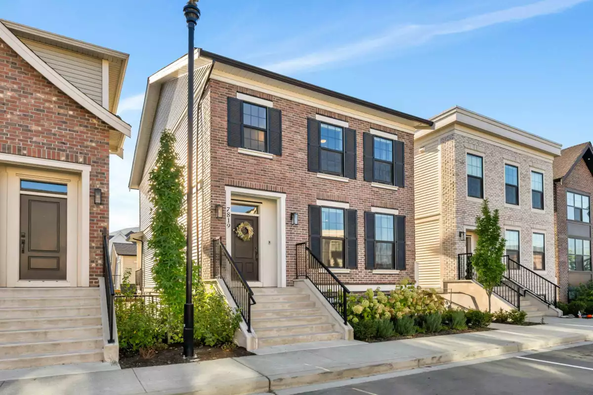 Exterior Front Photo of 7819 Cedarbrook Road, Chilliwack, BC