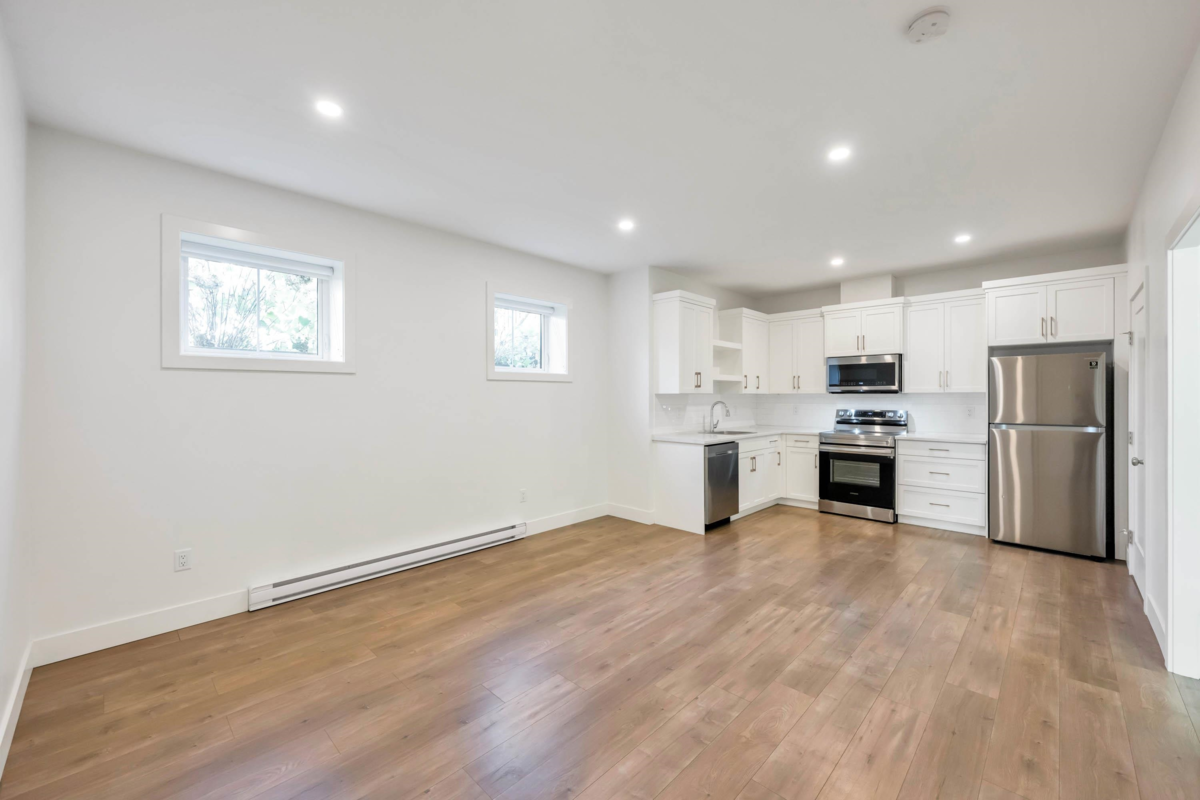 Hallway Photo of 7819 Cedarbrook Road, Chilliwack, BC