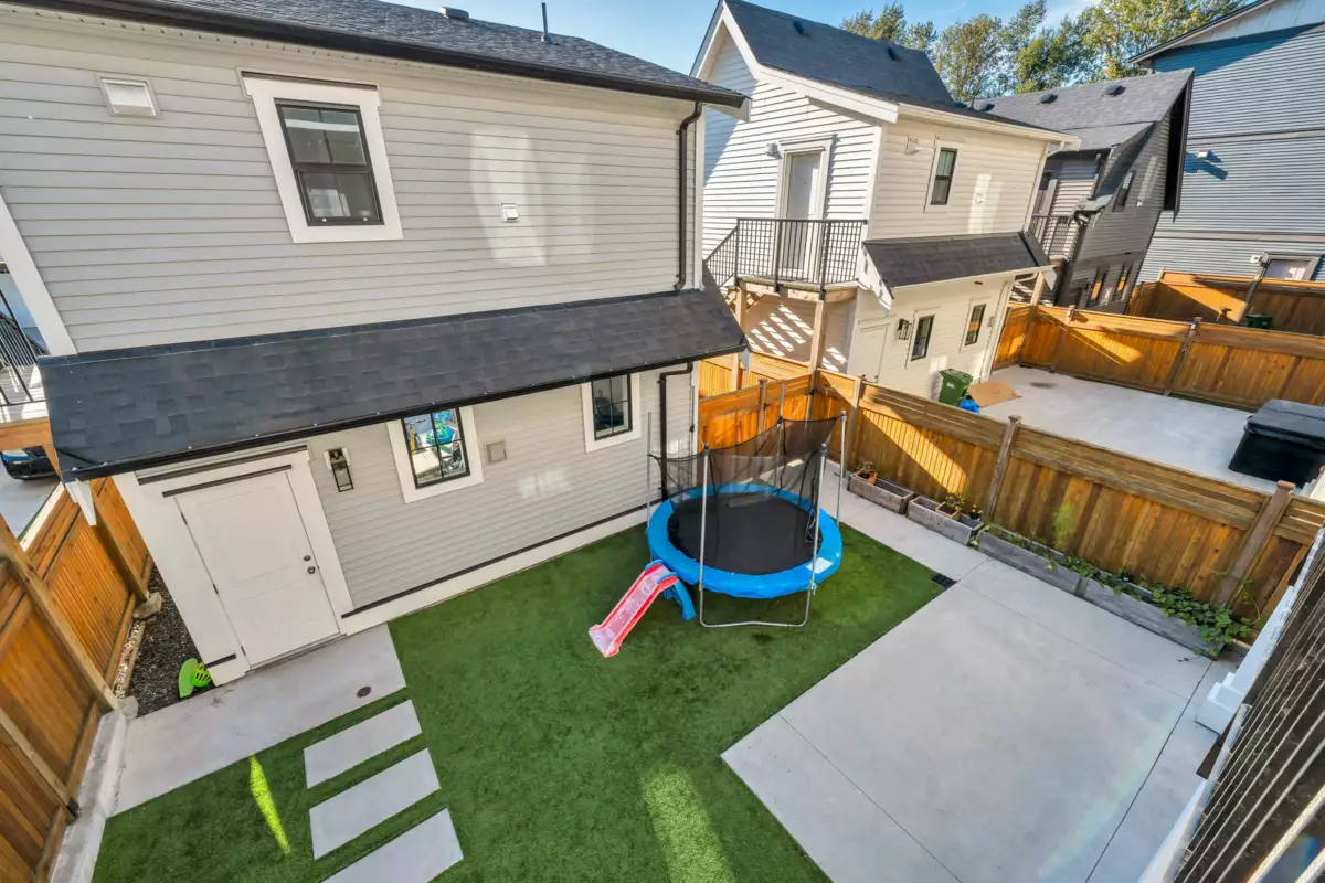 Laundry Room Photo of 7819 Cedarbrook Road, Chilliwack, BC