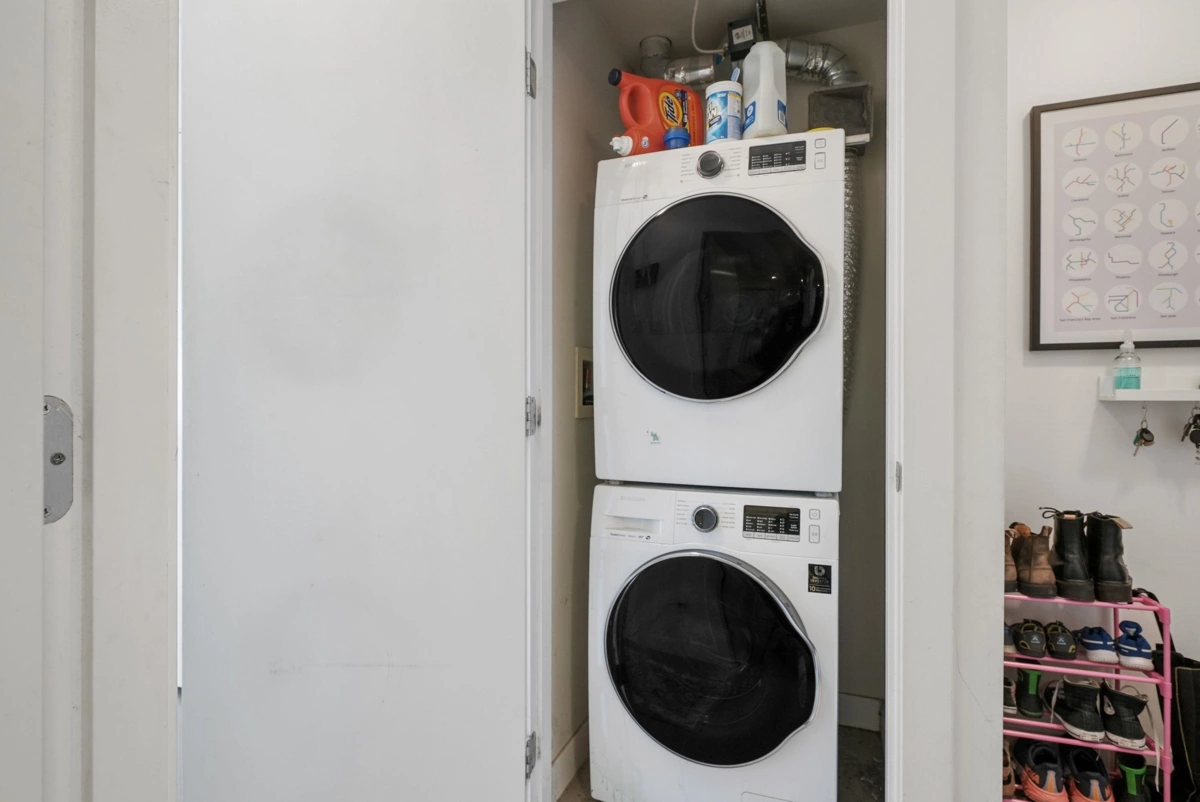 Loft / Bonus Room Photo of 715 221 Union Street, Vancouver, BC