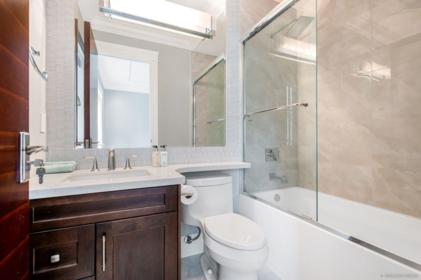 Hallway Photo of 6571 Lynas Lane, Richmond, BC